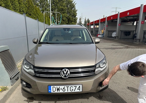 Volkswagen Tiguan cena 59000 przebieg: 178000, rok produkcji 2013 z Strzelin małe 379